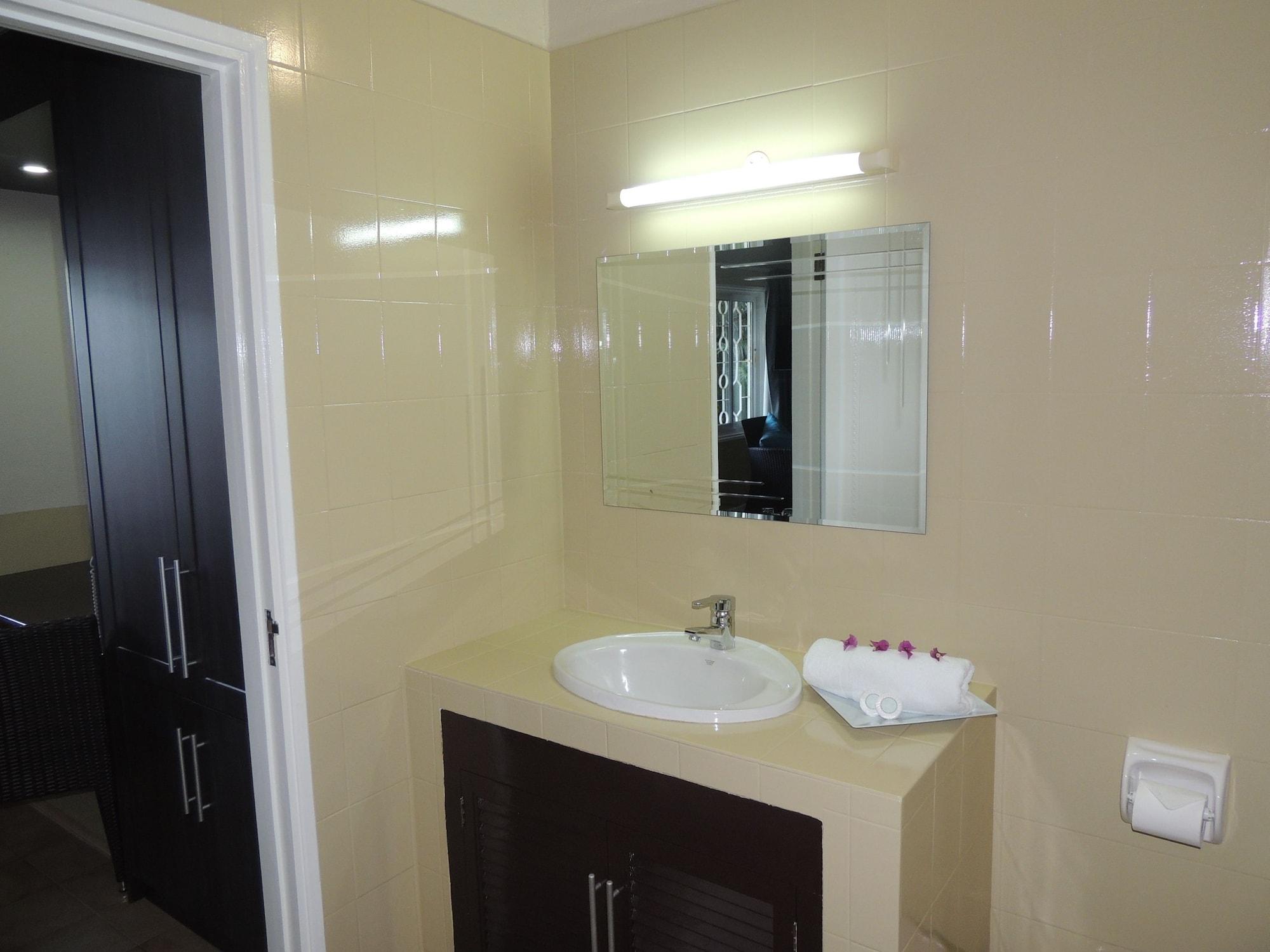 Hotel La Roussette Anse aux Pins Ngoại thất bức ảnh